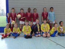 G / und F Junioren beim Hallenturnier in Buchheim